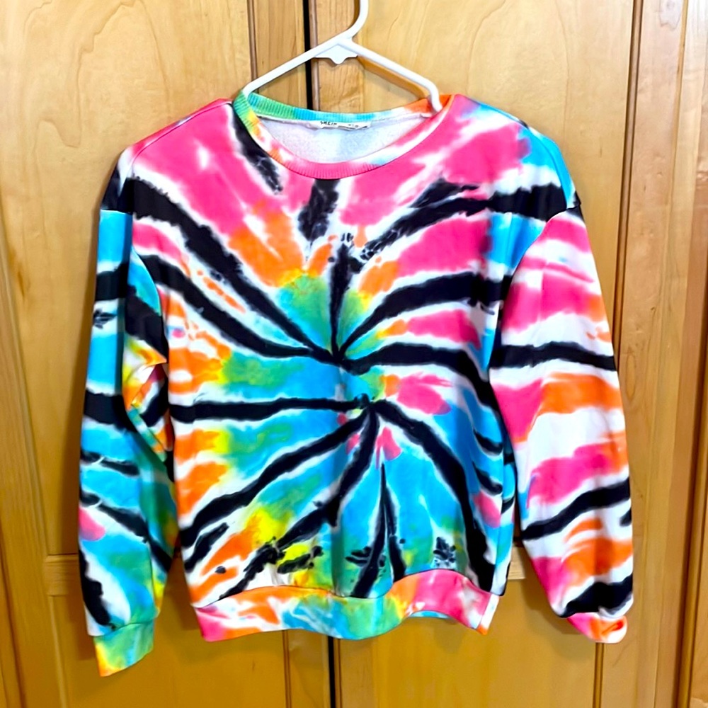 Tie dye sweatshirt